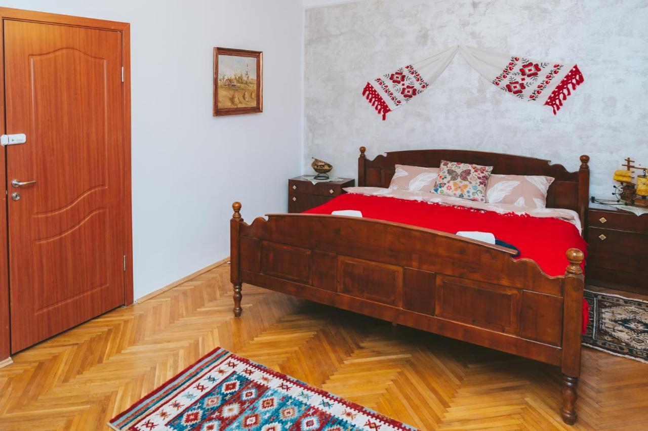 Hotel Casa Vinco Vici à Turda Extérieur photo